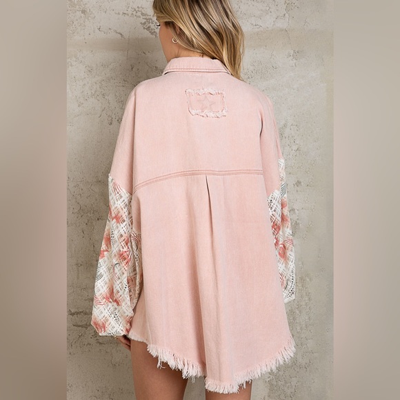 #126 New! Pol Spring Baby Pink Shacket with lace details - Picture 2 of 4